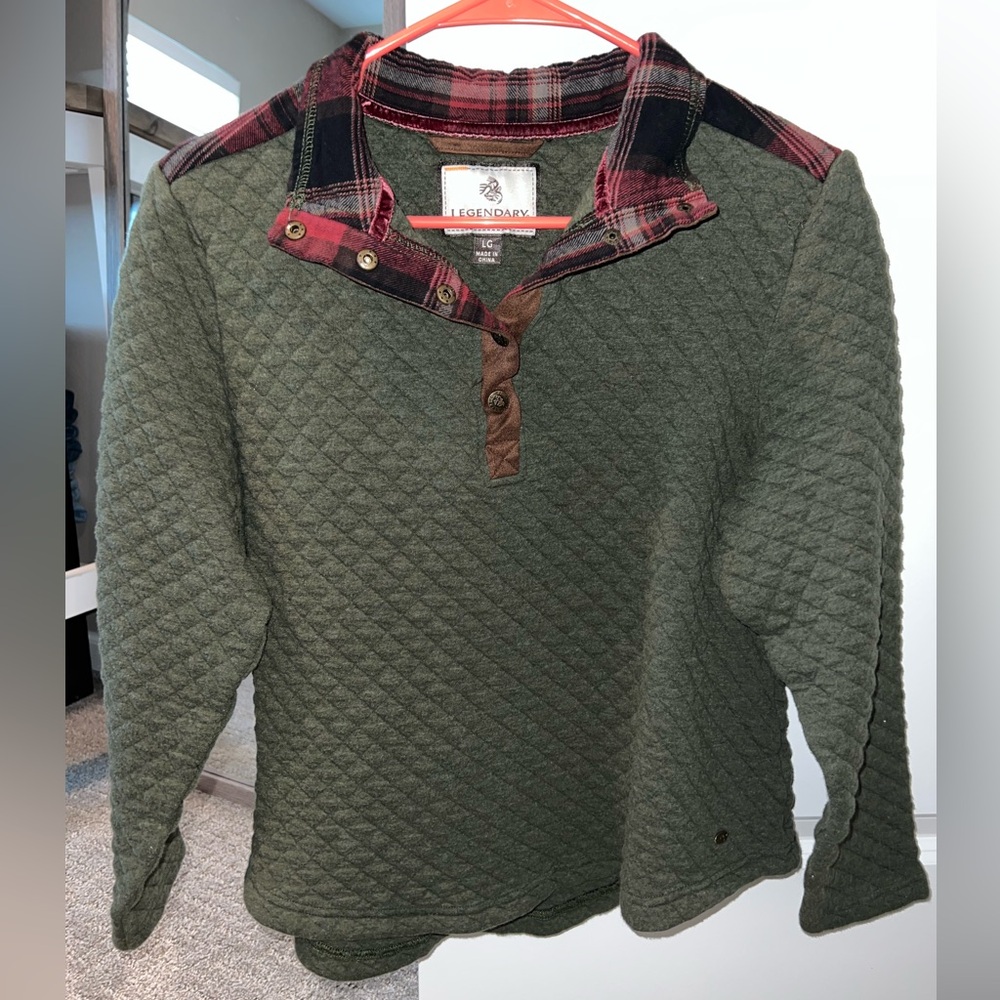 Legendary Whitetails Olive Quilted Pullover with Plaid Accents